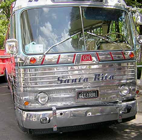 alindoia_abr2005c_gr.jpg