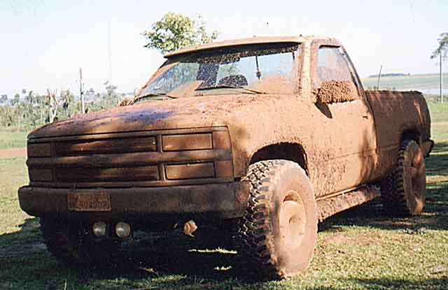 camioneta sucia.jpg